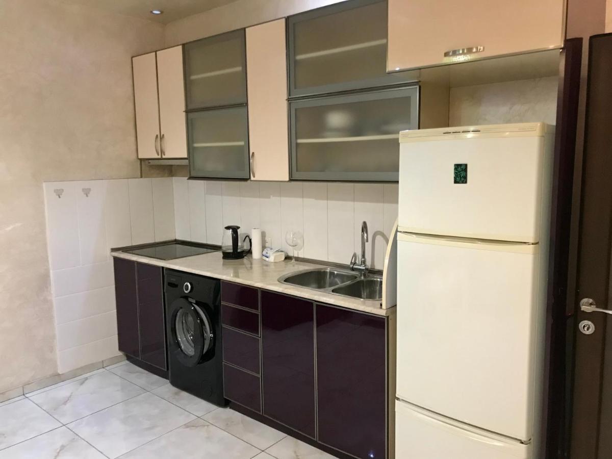 Luxury Apartment With Jacuzzi On Republic Square Erevan Exterior foto